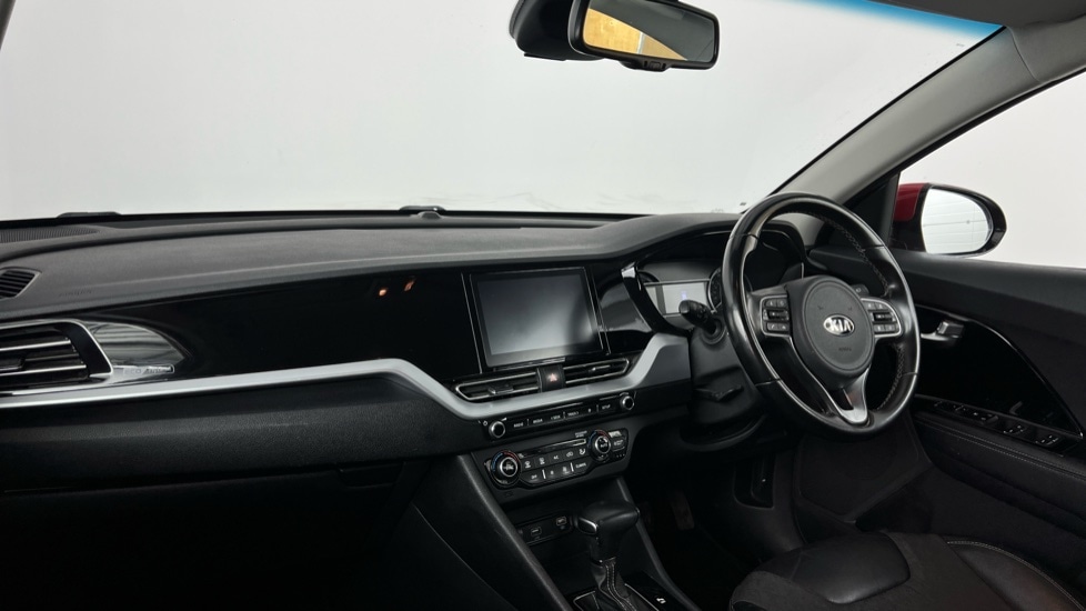 Used Kia Niro 2021 for sale - 76872507: Photo 3