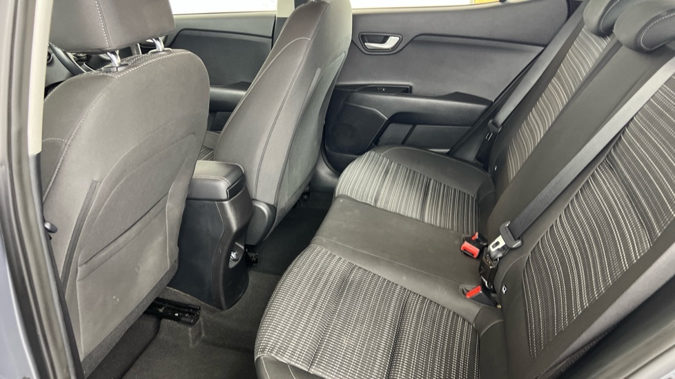 Used Kia Stonic 2022 for sale - 77057782: Photo 10