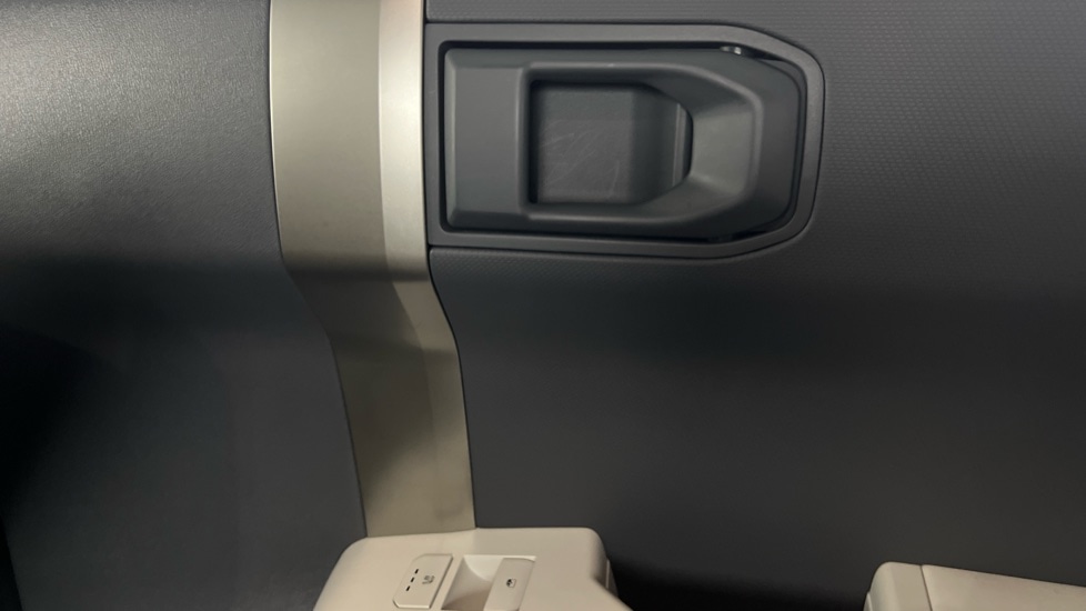 Used Kia EV3 2025 for sale - 76519442: Photo 24