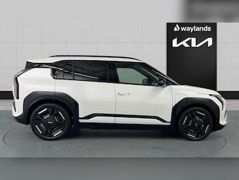 Used Kia EV3 2025 for sale - 76519442: Photo