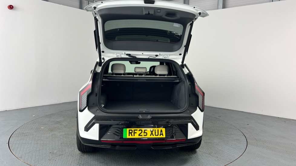 Used Kia EV3 2025 for sale - 76519442: Photo 8