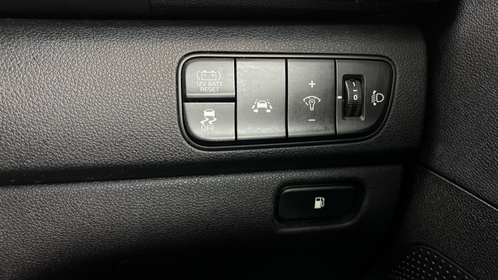 Used Kia Niro 2018 for sale - 76868389: Photo 23