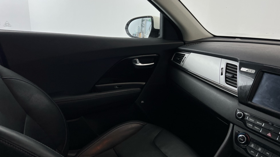 Used Kia Niro 2018 for sale - 76868389: Photo 26