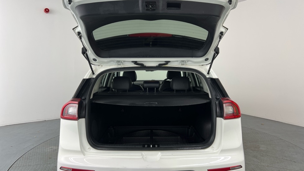 Used Kia Niro 2018 for sale - 76868389: Photo 8