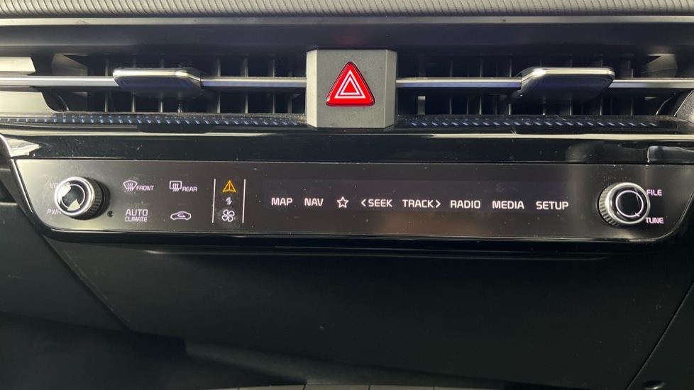 Used Kia EV6 2024 for sale - 77389007: Photo 41