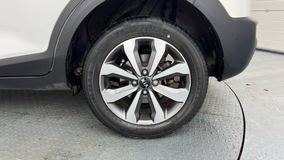 Used Kia Stonic 2020 for sale - 76888708: Photo 17