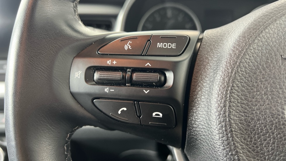 Used Kia Stonic 2020 for sale - 76888708: Photo 27