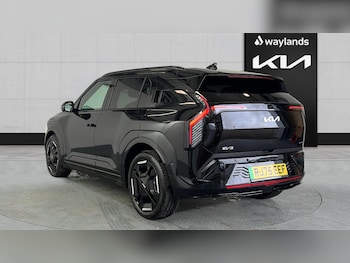 Used Kia EV3 2025 for sale - 77614397: Photo