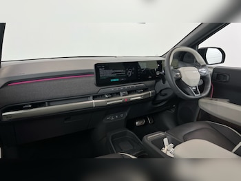 Used Kia EV3 2025 for sale - 77614397: Photo