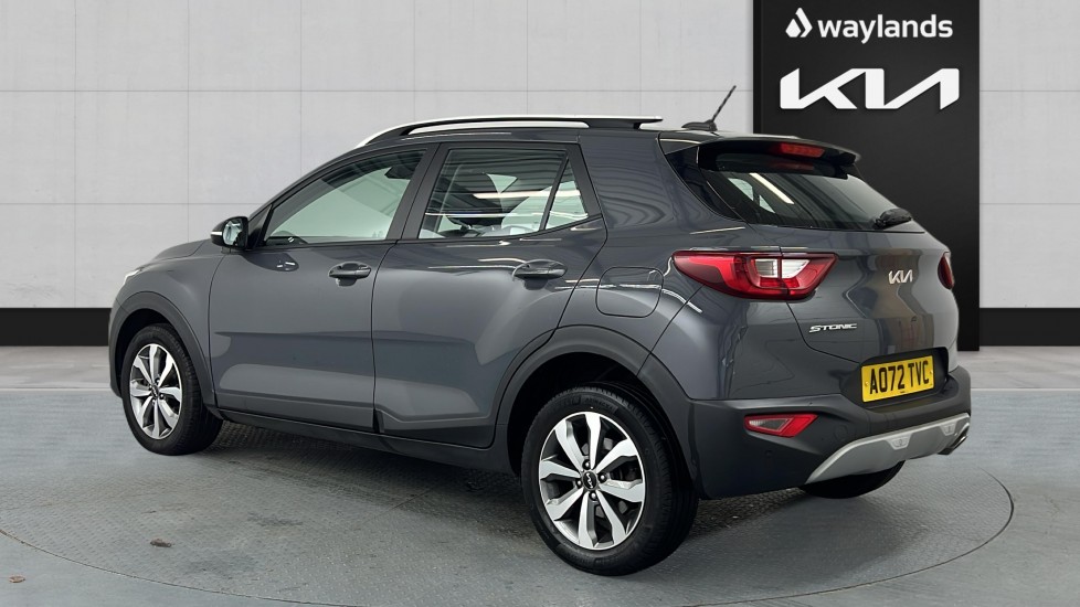 Used Kia Stonic 2022 for sale - 77075571: Photo 2