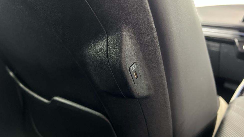 Used Kia EV6 2022 for sale - 77235442: Photo 19