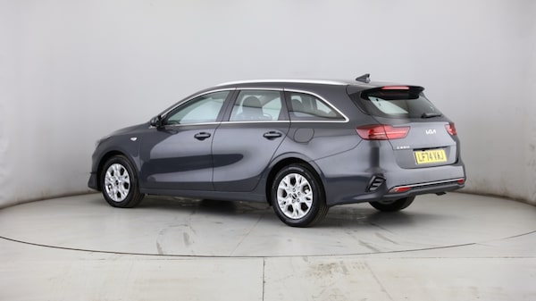 Used Kia Ceed 2024 for sale - 76203722: Photo 2