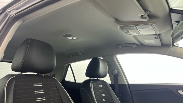 Used Kia Stonic 2023 for sale - 76008132: Photo 15