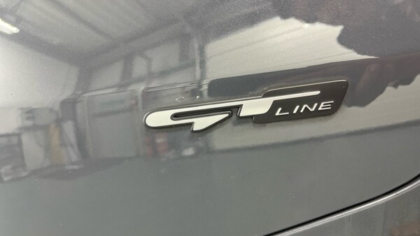 Used Kia Stonic 2023 for sale - 76008132: Photo 32