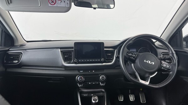 Used Kia Stonic 2023 for sale - 76008132: Photo 6