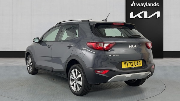 Used Kia Stonic 2023 for sale - 76229145: Photo 2