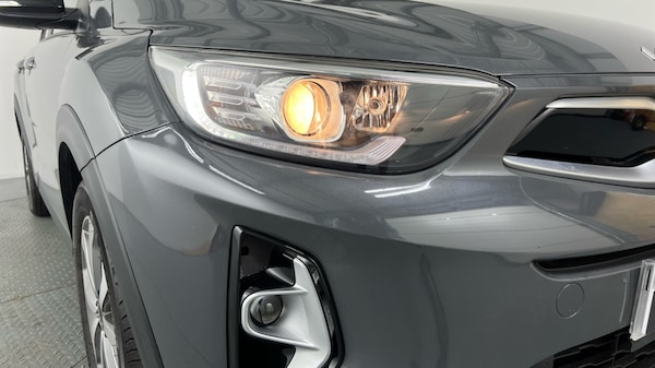 Used Kia Stonic 2023 for sale - 76229145: Photo 45