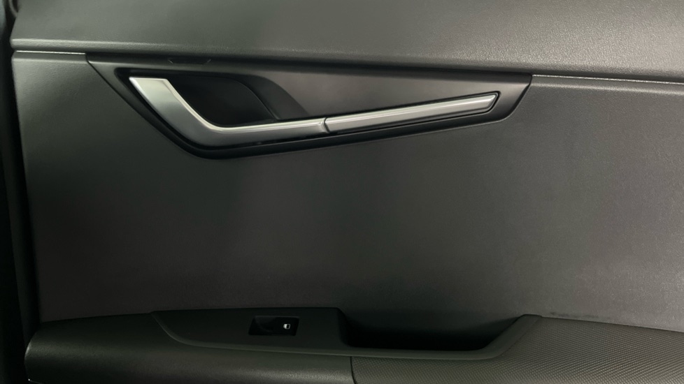 Used Kia Niro 2023 for sale - 76722111: Photo 20