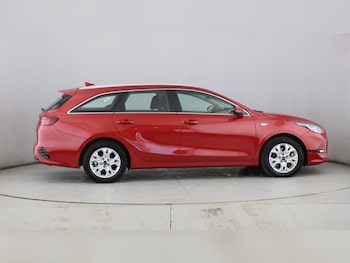 Used Kia Ceed 2025 for sale - 78542572: Photo