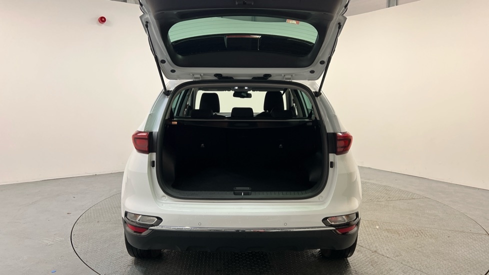 Used Kia Sportage 2021 for sale - 76652457: Photo 8