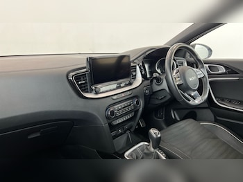Used Kia Ceed 2022 for sale - 79020997: Photo