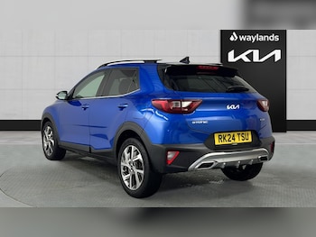 Used Kia Stonic 2024 for sale - 77193598: Photo