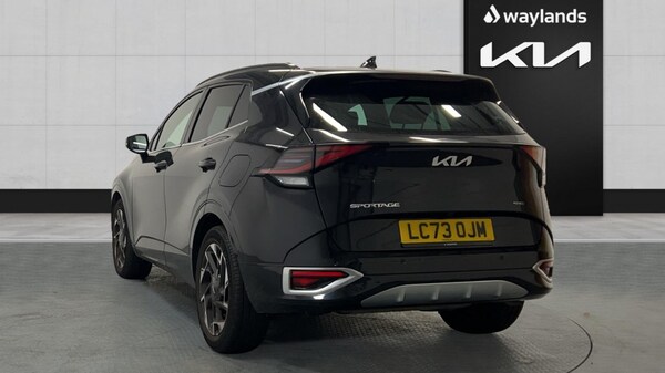 Used Kia Sportage 2023 for sale - 76155042: Photo 2