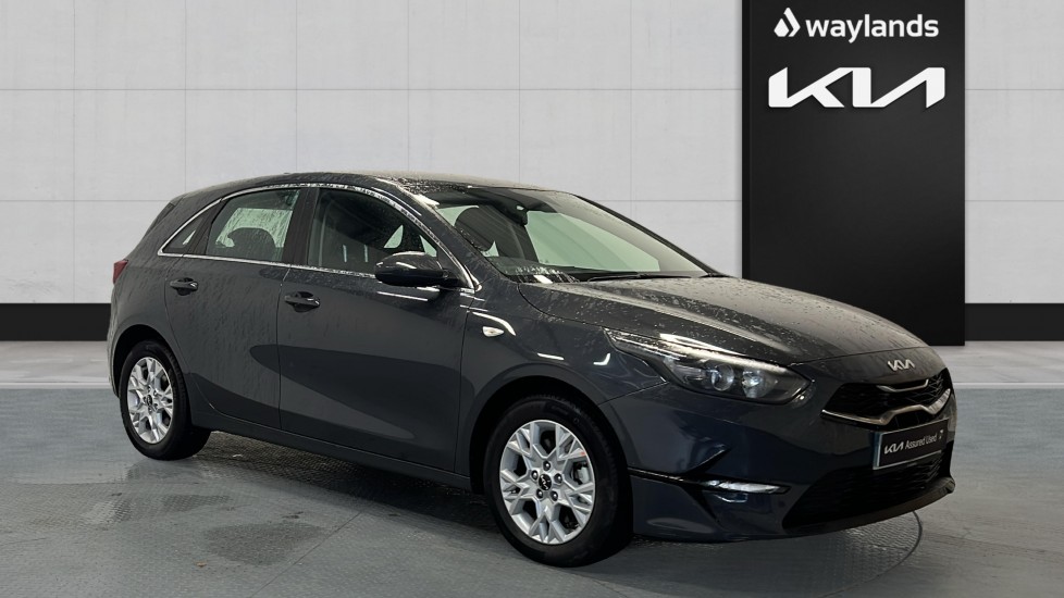 Used Kia Ceed 2025 for sale - 76872750: Photo 1