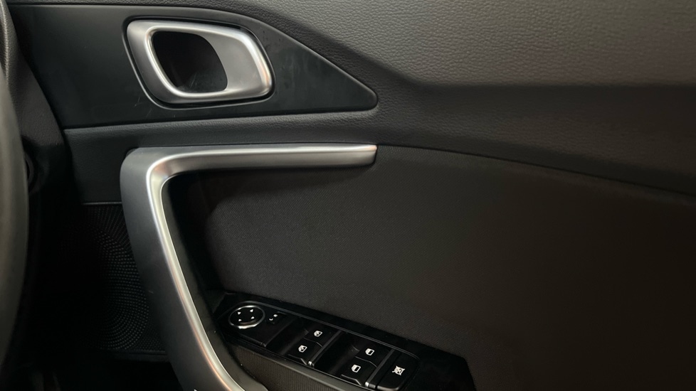 Used Kia Ceed 2025 for sale - 76872750: Photo 22