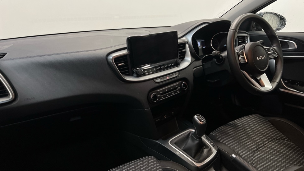 Used Kia Ceed 2025 for sale - 76872750: Photo 3