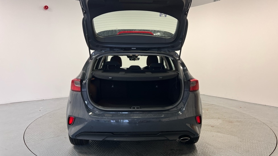 Used Kia Ceed 2025 for sale - 76872750: Photo 8