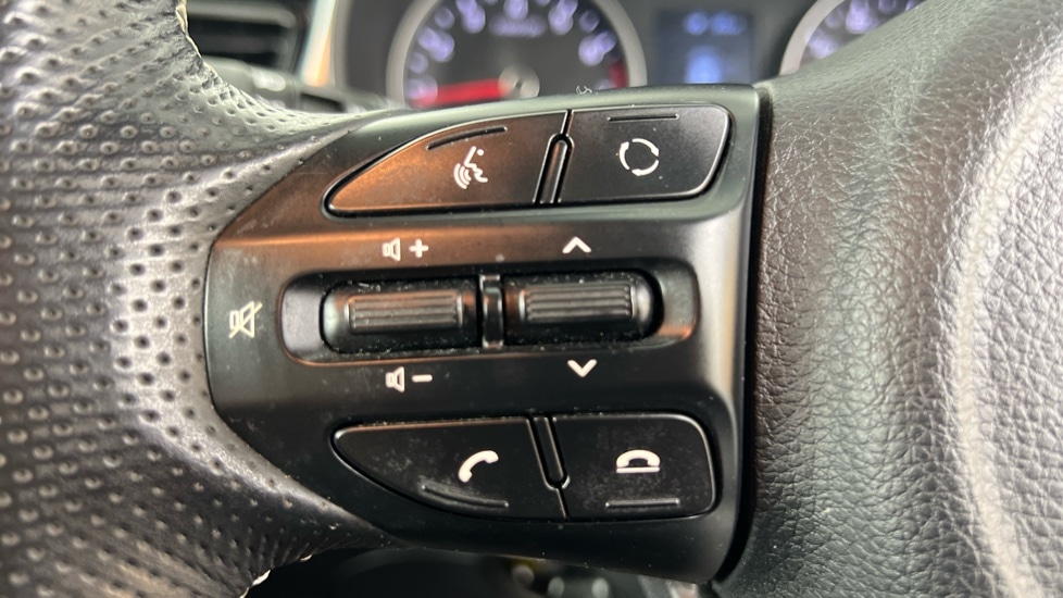 Used Kia Stonic 2018 for sale - 75874276: Photo 13