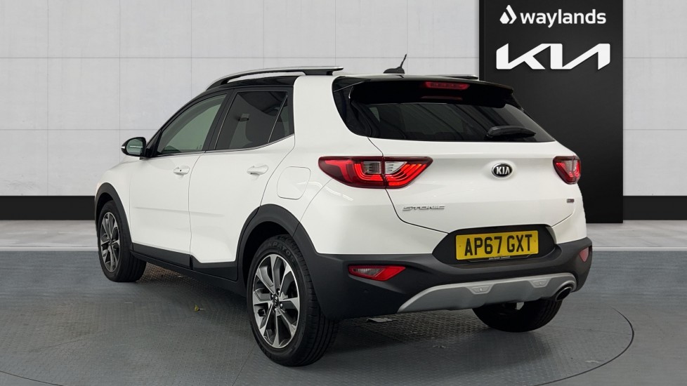 Used Kia Stonic 2018 for sale - 75874276: Photo 2