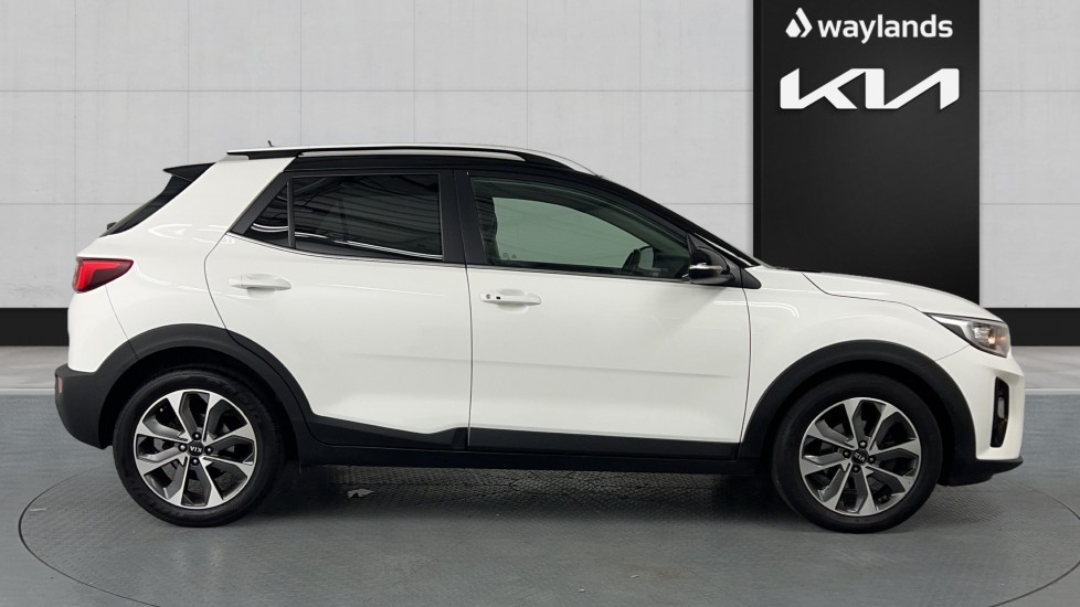 Used Kia Stonic 2018 for sale - 75874276: Photo 4
