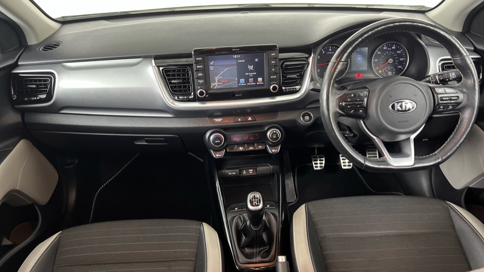 Used Kia Stonic 2018 for sale - 75874276: Photo 6
