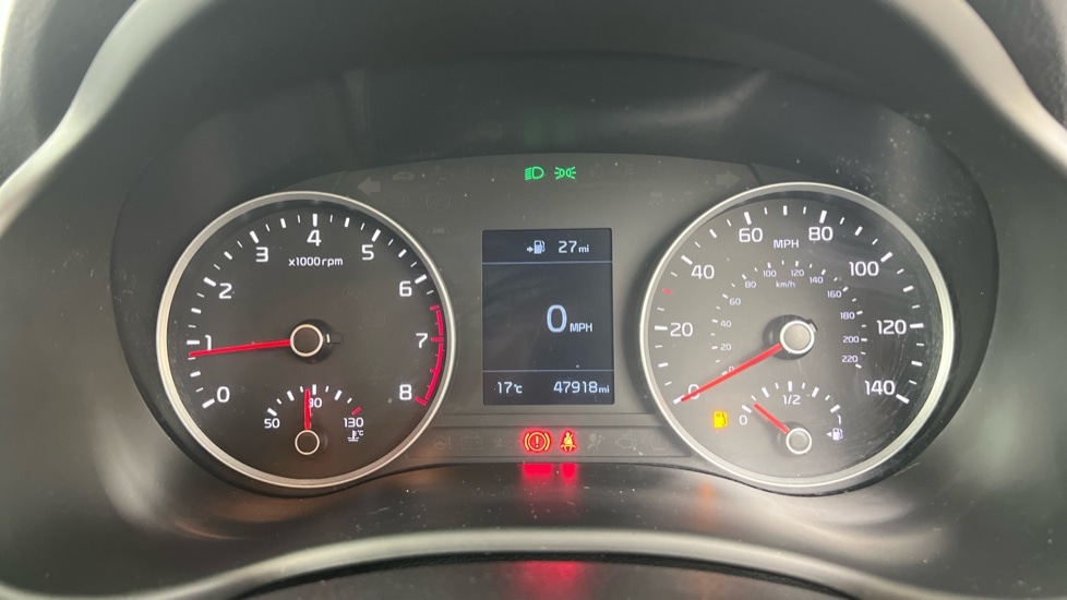 Used Kia Stonic 2018 for sale - 75874276: Photo 7