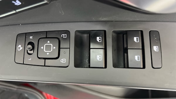 Used Kia Niro 2024 for sale - 76190909: Photo 18