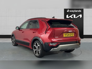 Used Kia Niro 2024 for sale - 76190909: Photo 2