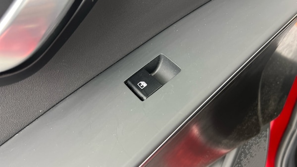 Used Kia Niro 2024 for sale - 76190909: Photo 34