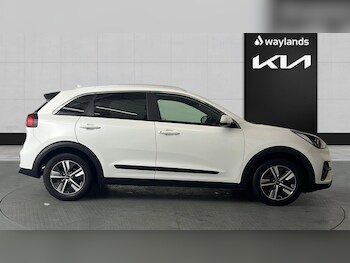 Used Kia Niro 2022 for sale - 77099152: Photo