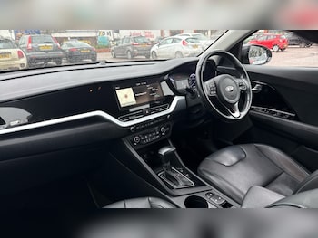 Used Kia Niro 2021 for sale - 77755580: Photo