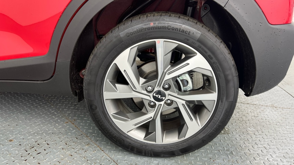 Used Kia Stonic 2025 for sale - 76872759: Photo 14