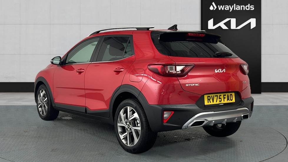 Used Kia Stonic 2025 for sale - 76872759: Photo 2