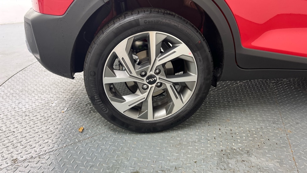 Used Kia Stonic 2025 for sale - 76872759: Photo 22