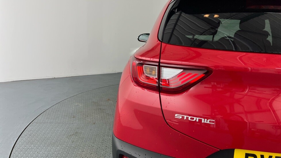 Used Kia Stonic 2025 for sale - 76872759: Photo 36