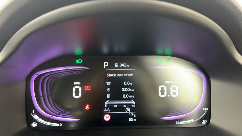 Used Kia Stonic 2025 for sale - 76872759: Photo 7