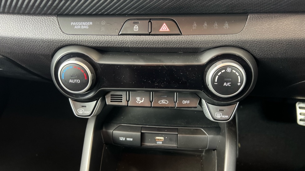Used Kia Stonic 2025 for sale - 76344049: Photo 26