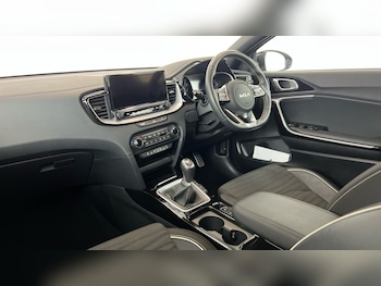 Used Kia Pro Ceed 2024 for sale - 78523536: Photo