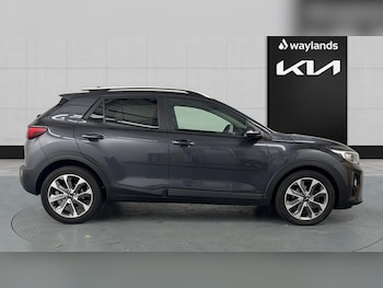 Used Kia Stonic 2020 for sale - 75610593: Photo