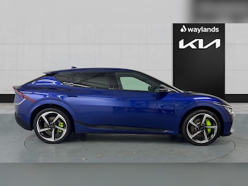 Used Kia EV6 2024 for sale - 76868944: Photo